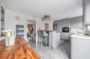 Photo 16- click for photo gallery